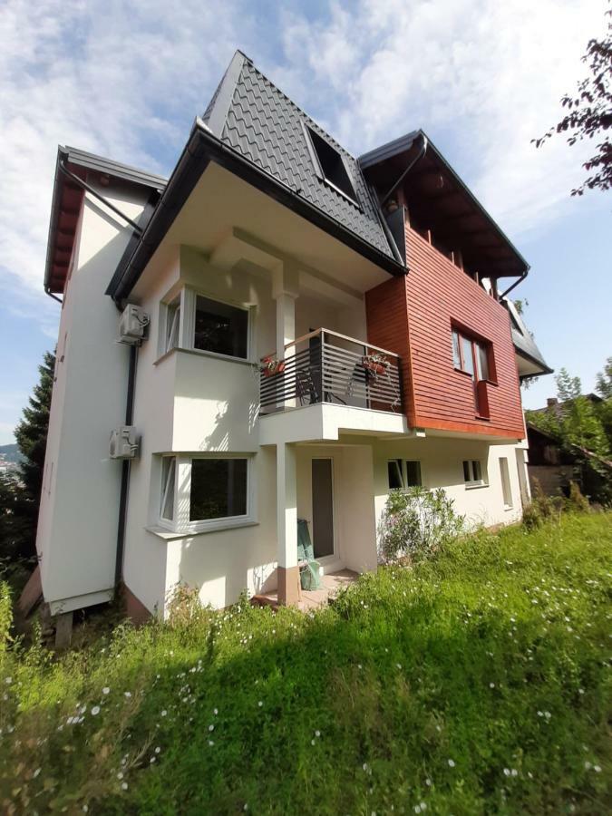 Guesthouse Hill SJJ Eksteriør billede